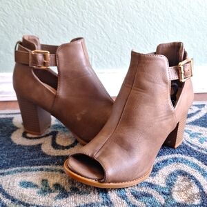 Lucita Peep Toe Booties